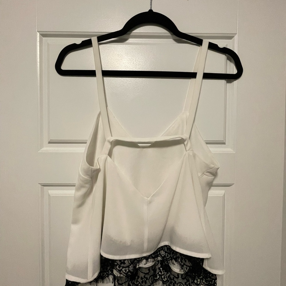 TOBI Cropped Tank - Picture 2 of 2